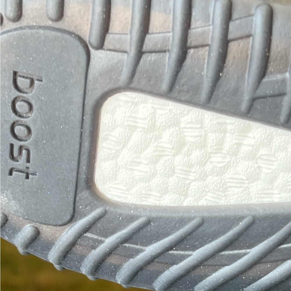Adidas Yeezy 350 Boost non reflective Black Shoe Size Men’s 10. New w/o Box. - Picture 9 of 10